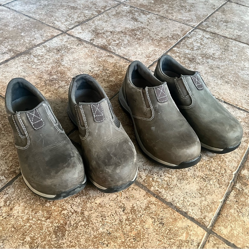 Red wing Steel Toe Shoes Size 5